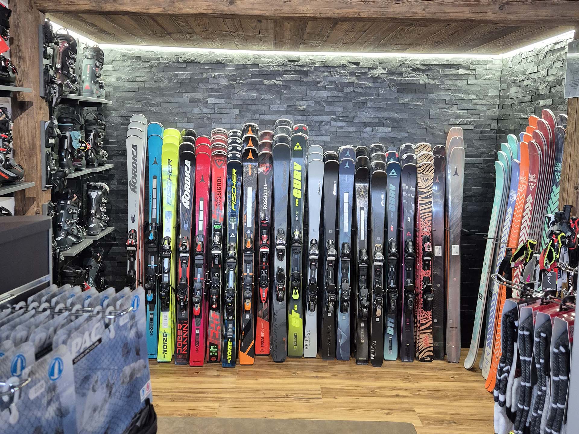 fragnière sports - magasin, sport, location, vente, réparation, entretien, ski, snowboard, veysonnaz, valais, suisse